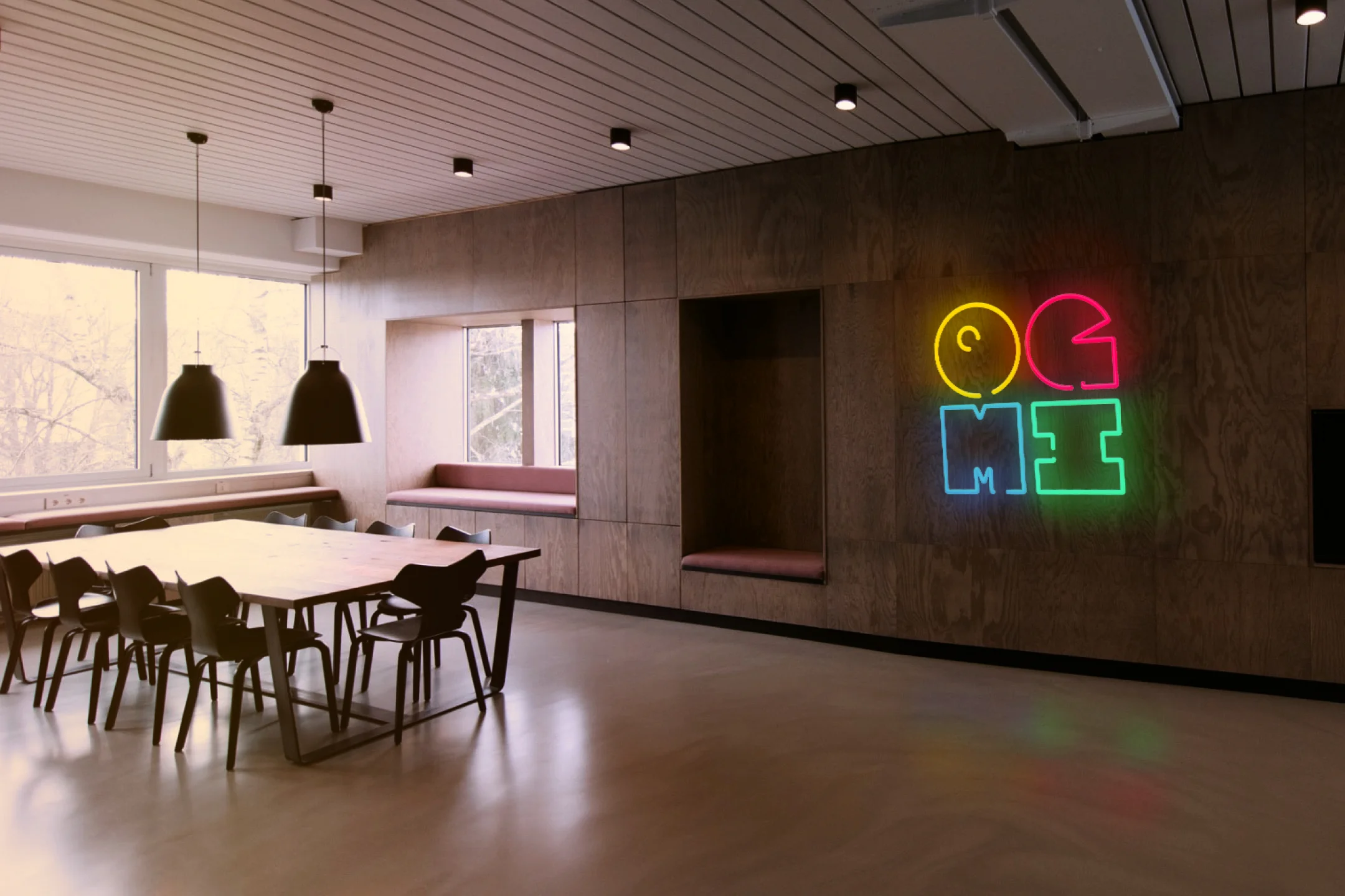 Ogmi neon